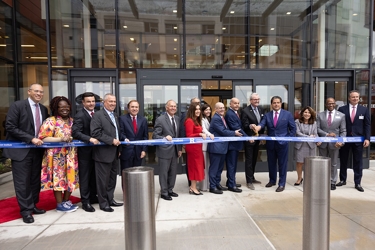 Jack & Sheryl Morris Cancer Center