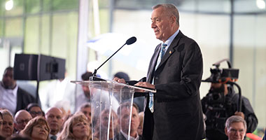 Jack & Sheryl Morris Cancer Center ribbon cutting