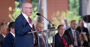 Jack & Sheryl Morris Cancer Center ribbon cutting