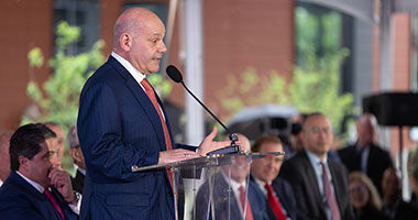 Jack & Sheryl Morris Cancer Center ribbon cutting